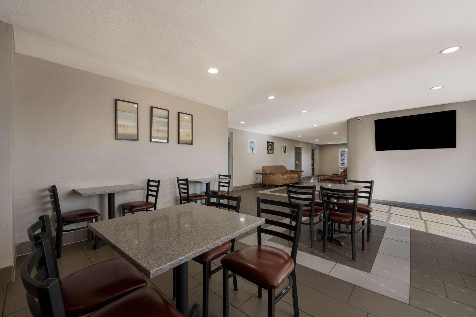 Quality Inn University Area Farmville Zewnętrze zdjęcie